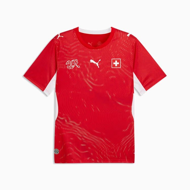 Camisa Suíça 2026/27 I - detalhe da manga