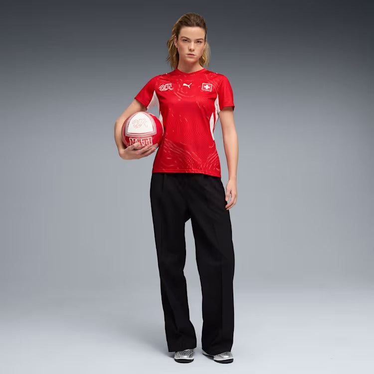 Camisa Feminina Suíça 2026/27 I - vista traseira