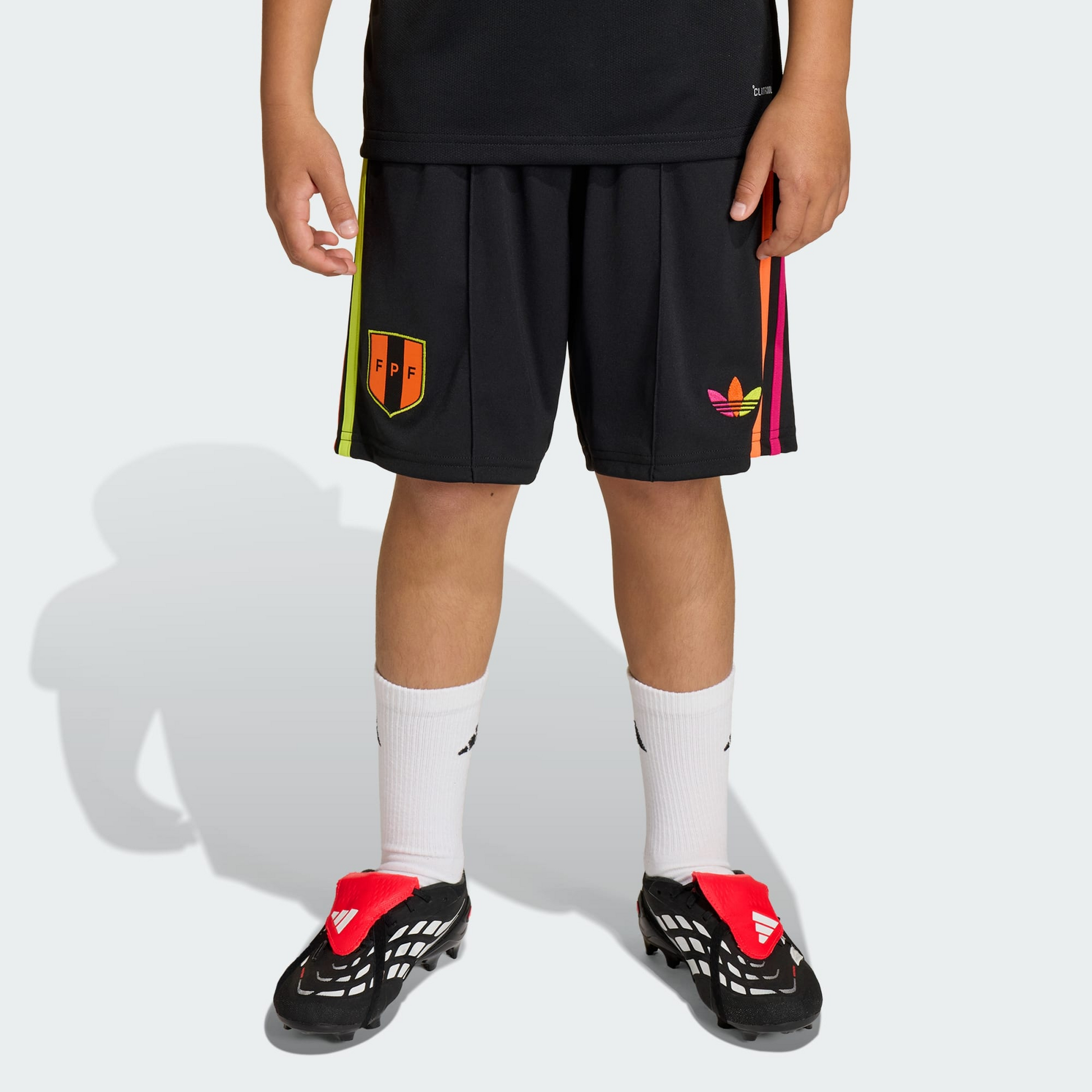 Conjunto Infantil Peru 2026/27 II Kit - detalhe da gola