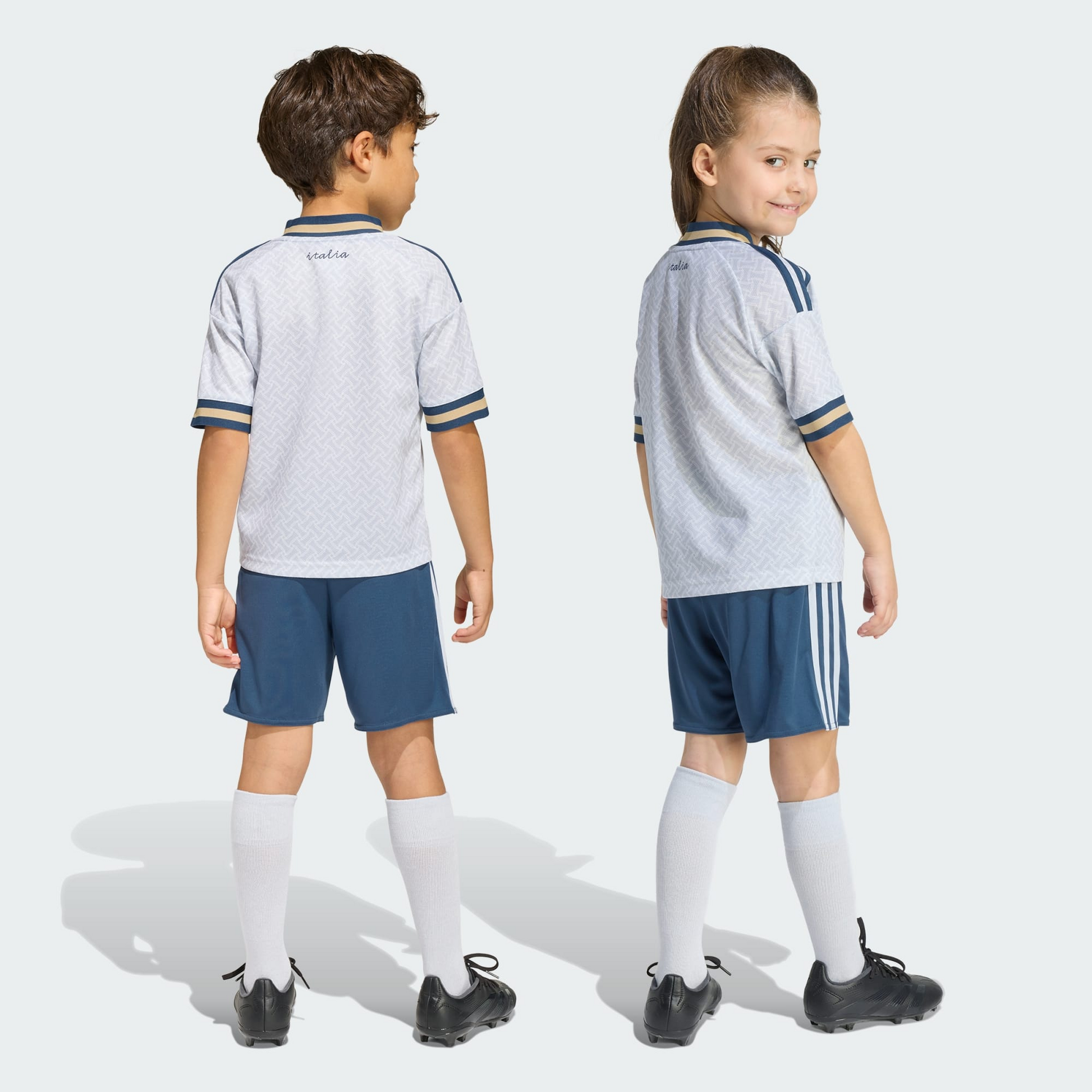 Conjunto Infantil Itália 2026/27 II Kit - detalhe
