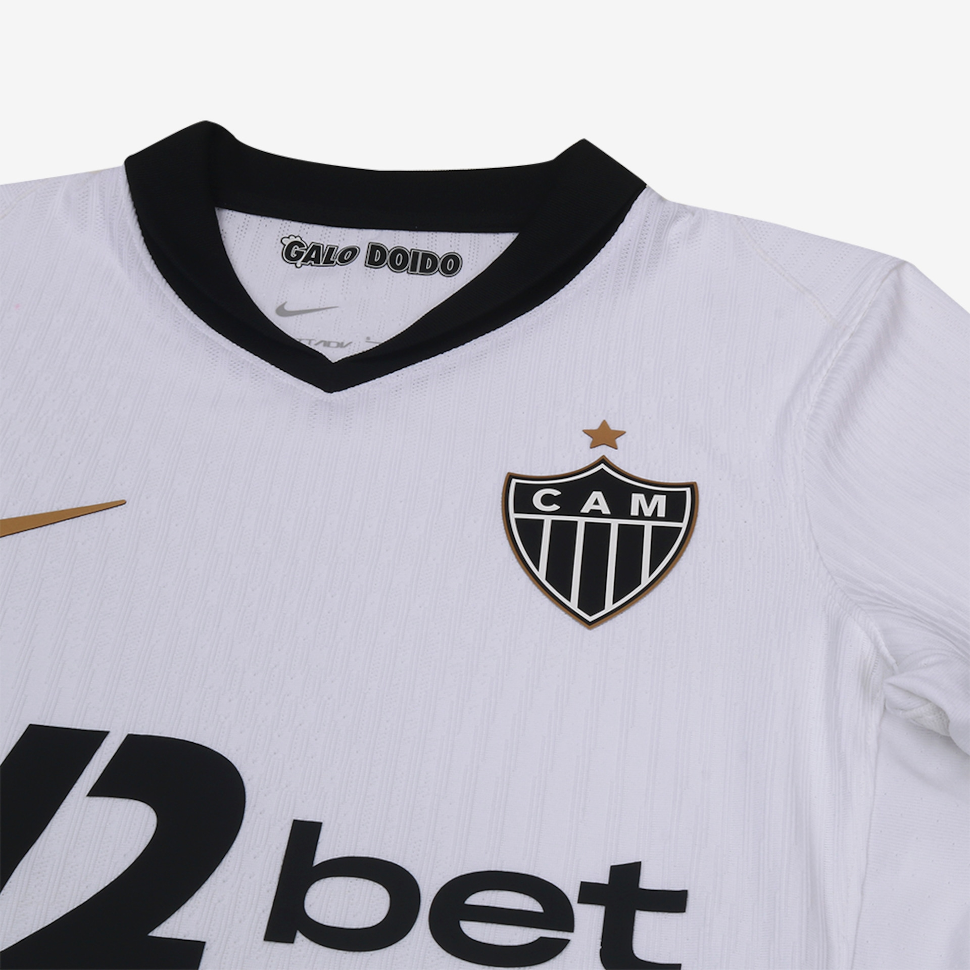 Camisa Atlético Mineiro 2026/27 II Jogador - detalhe da gola