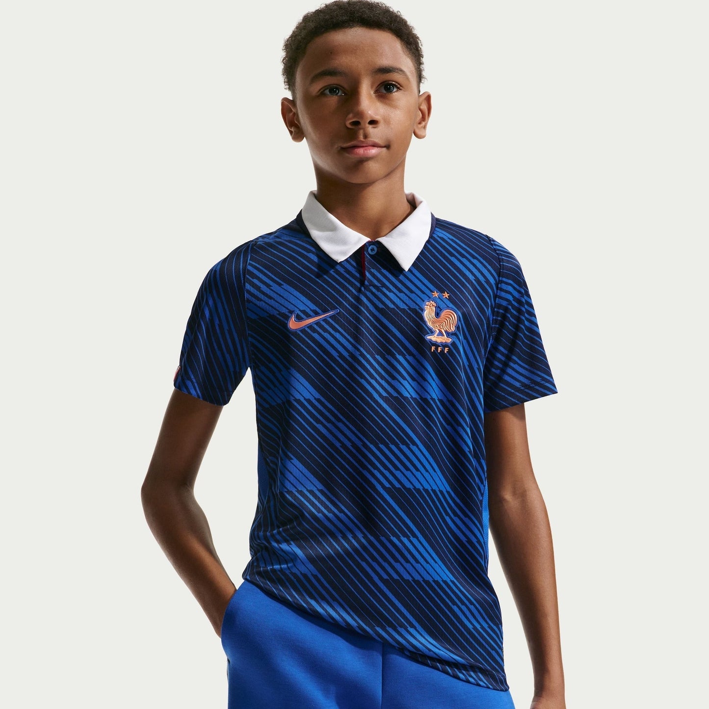 Conjunto Infantil França 2026/27 I Kit - vista traseira
