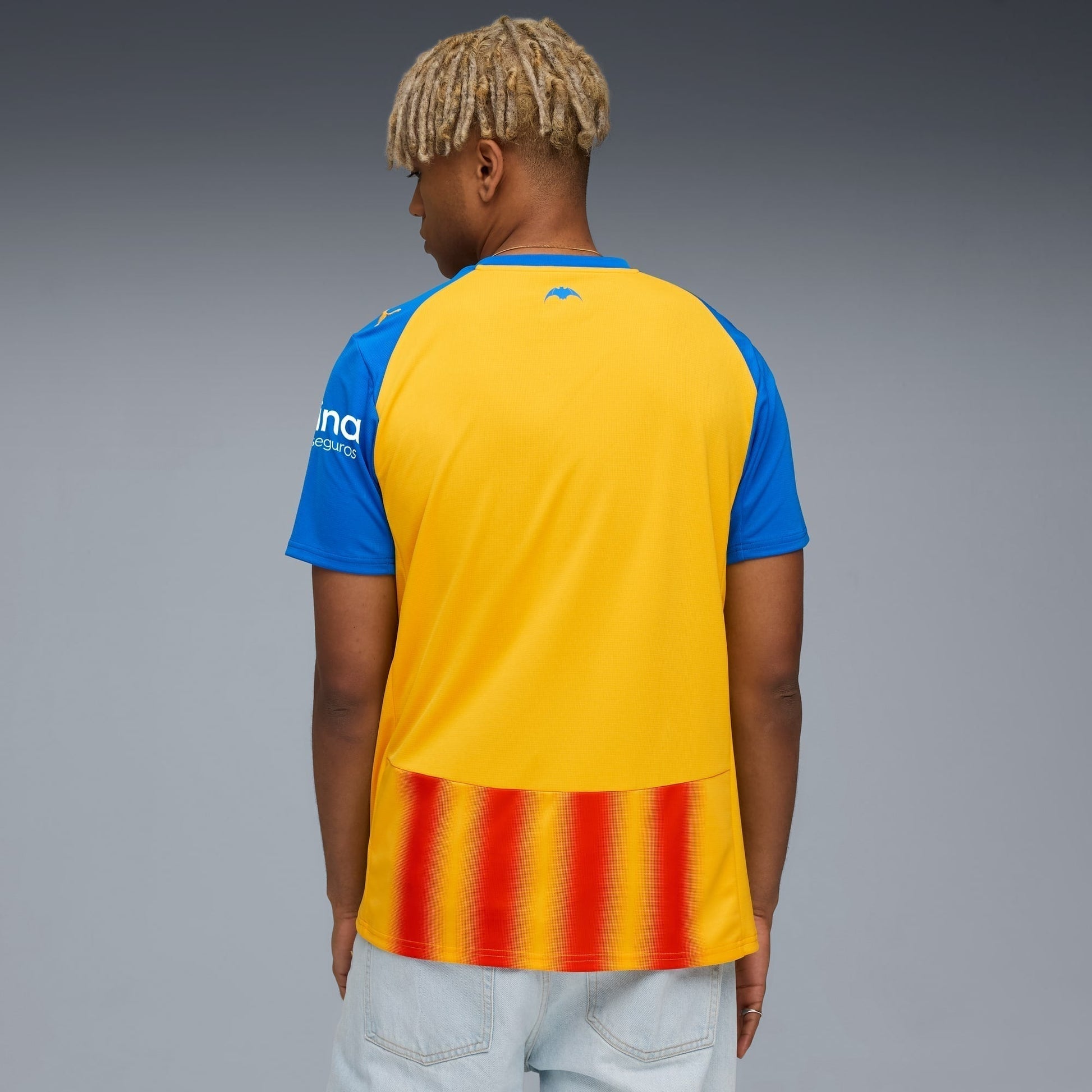 Camisa Puma Valencia 2025/26 III Torcedor - etiqueta