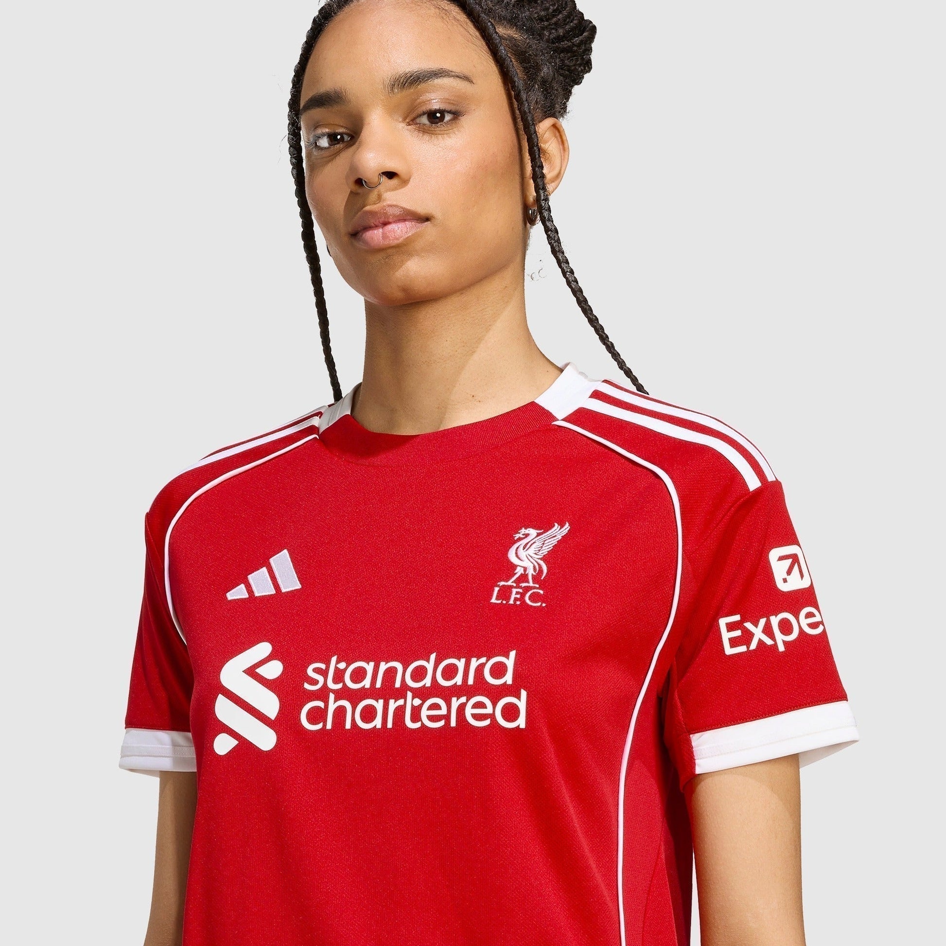 Camisa Feminina adidas Liverpool 2025/26 I - detalhe da gola