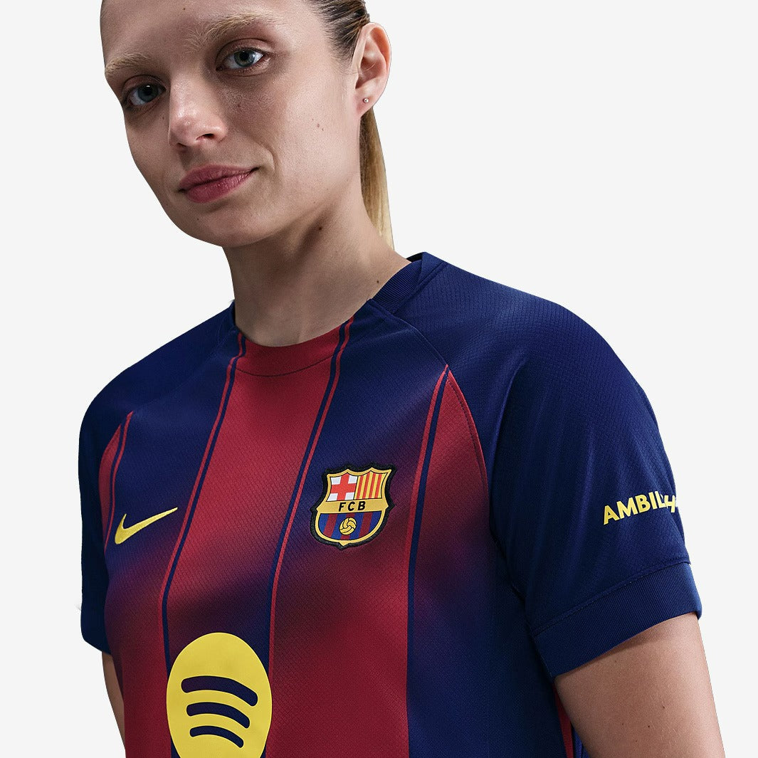 Camisa Feminina Nike Barcelona 2025/26 I Torcedor - detalhe da gola