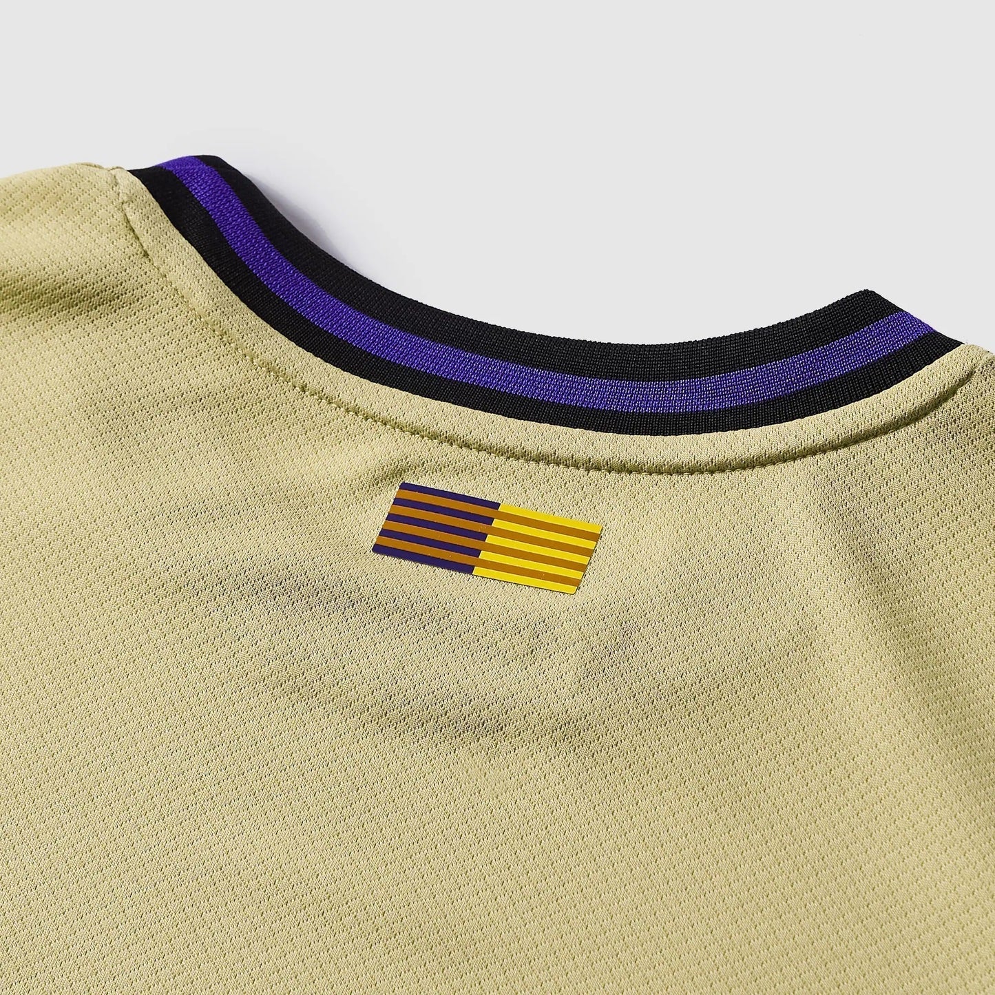 Camisa Feminina Nike Barcelona 2025/26 II - detalhe