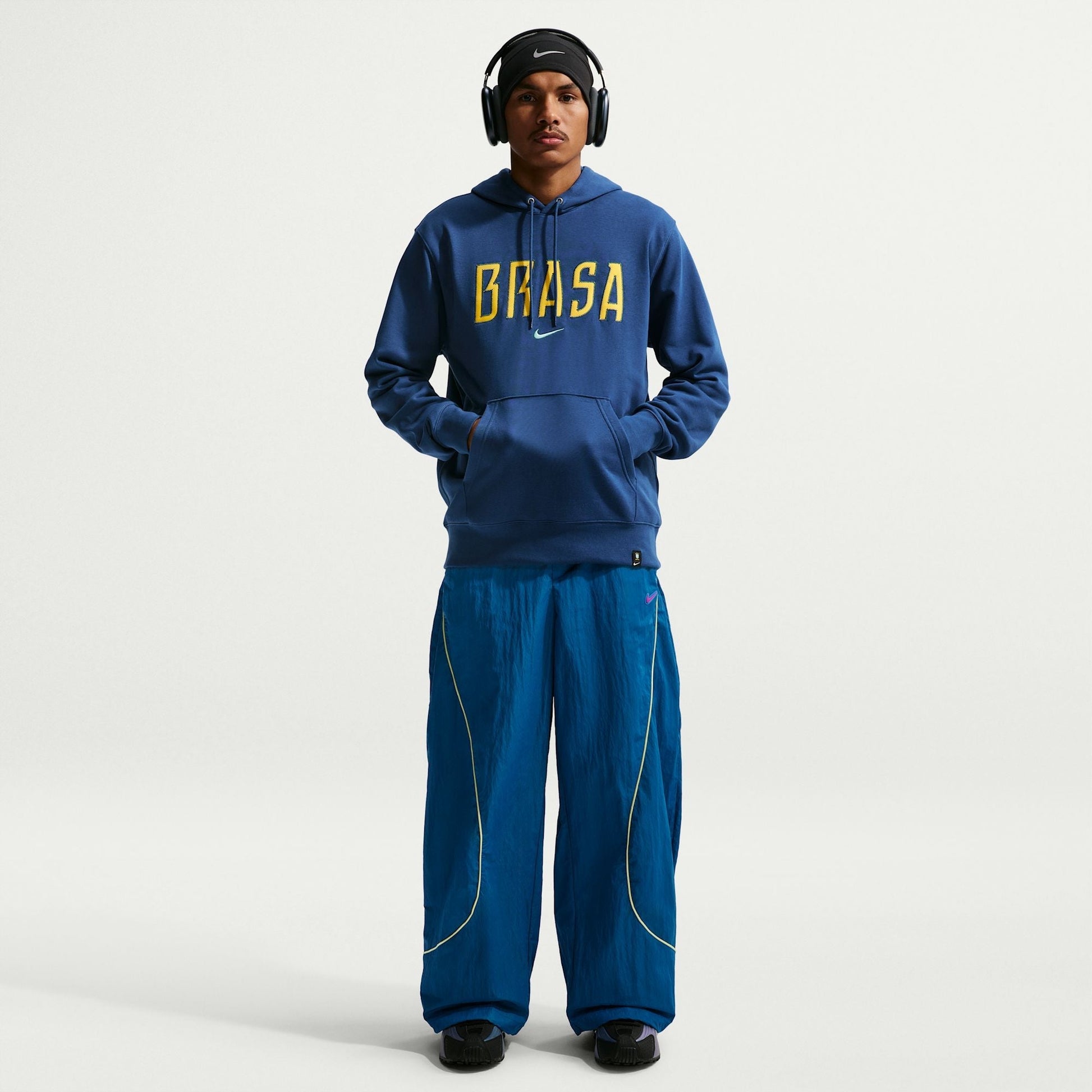 Moletom Brasil Fleece Masculino - detalhe da gola