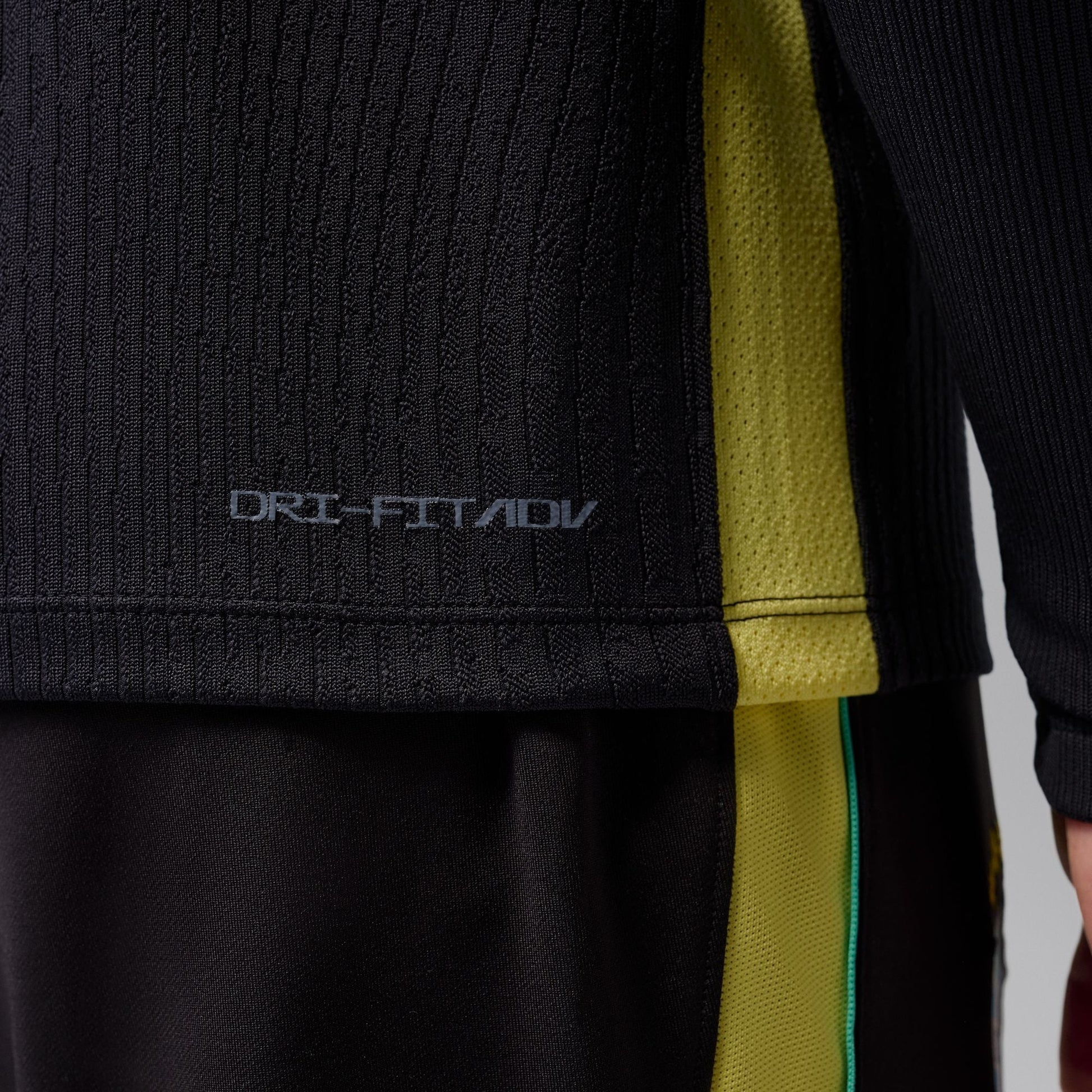 Conjunto de Treino Brasil 2026/27 Preto - detalhe